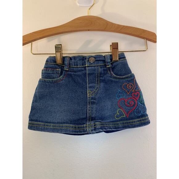 LEVI’S Girl’s Heart Embroidered Jean Skort / Size: 18 Months - Picture 7 of 9